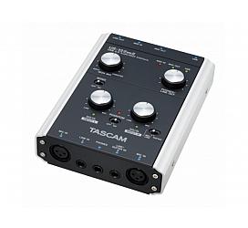Tascam US-122MKII 