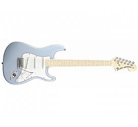 Fender Highway One Stratocaster Daphne Blue